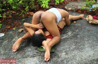 Torrid Desi Indian GIRLFRIEND and her BOYFRIEND get humid and insatiable in a romantic outdoor hook-up