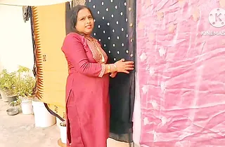 Priyabhaibhi3's filthy romp with her Indian neighbor Bhabhi