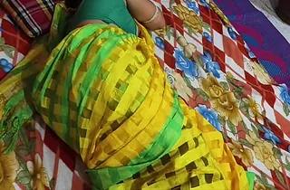 Renu and Rajesh share a torrid office gamble with their Bhabhi husband's acquaintanceship