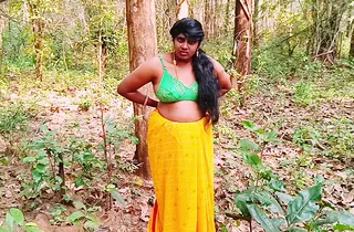 Hot Indian bhabi gets will not hear of micro host pounded unending by will not hear of hubby's micro slut