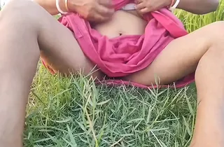 Watch your Nomita Boudi get fingered & drenched in piss in the Indian village